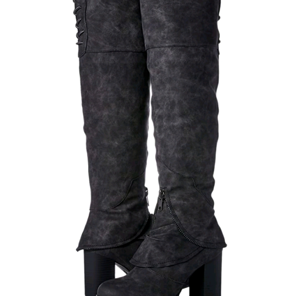 Two lips vegan leather boots NWOT last call🖤